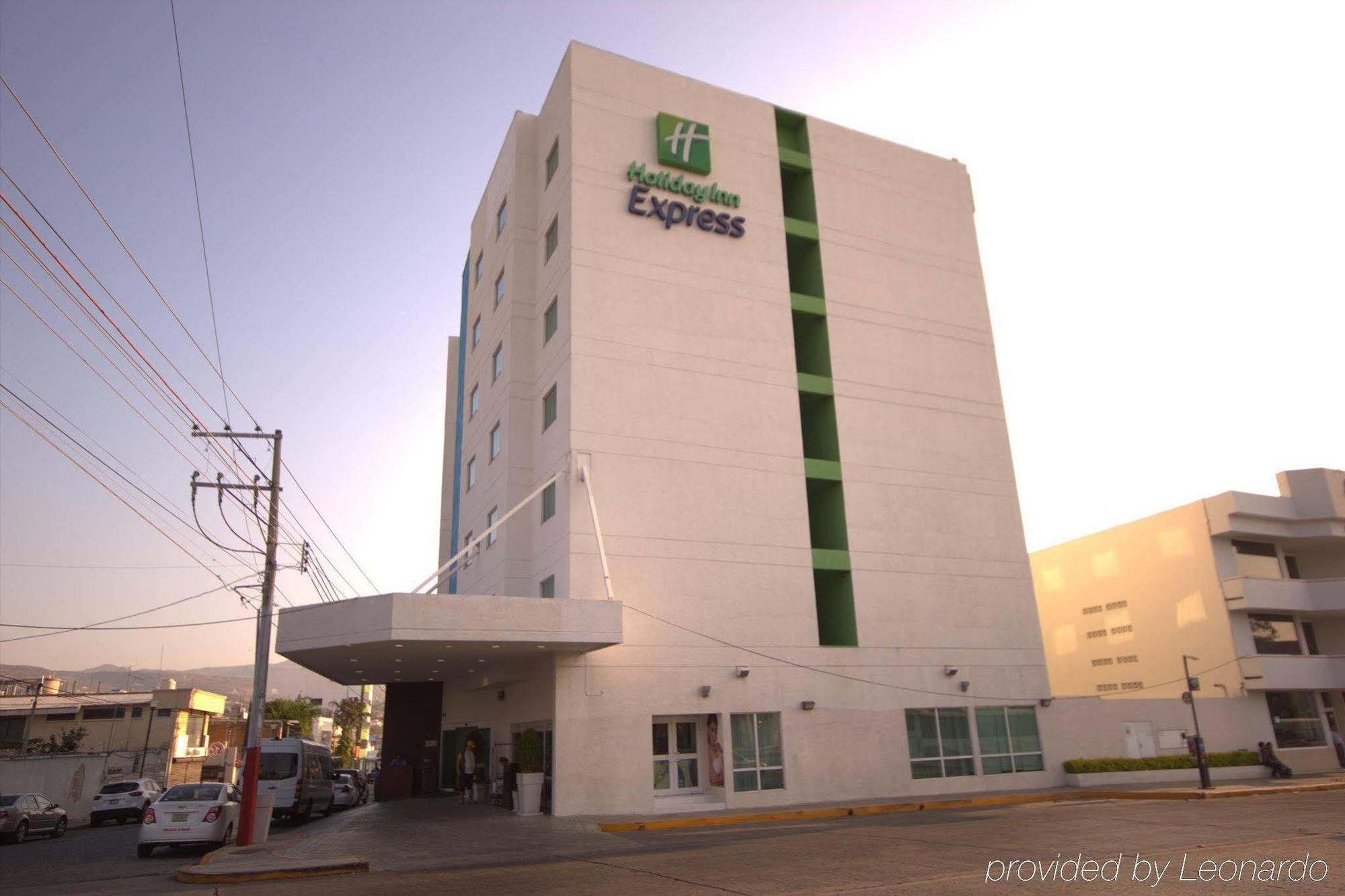 Holiday Inn Express Tuxtla Gutierrez La Marimba, An Ihg Hotel Ngoại thất bức ảnh